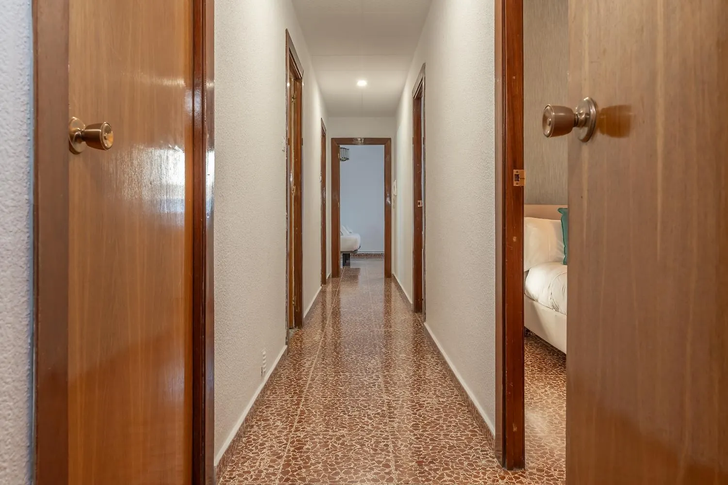 tuGuest Gran Via 42 Apartment Granada